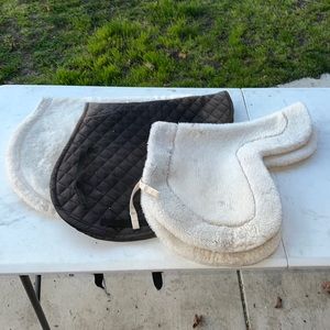 3 hunter / eq shaped horse saddle pads